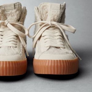 Mango Sherpa sneakers size 6
